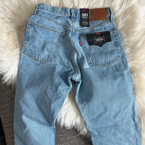 Levi’s 501 25x32 NWT - Picture 8 of 9